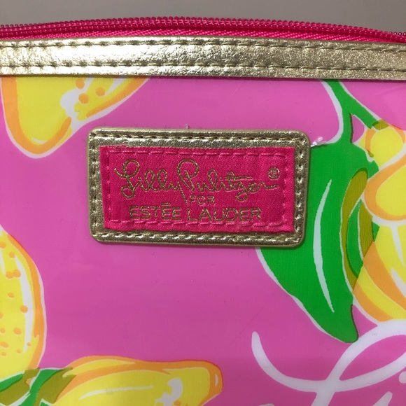 Lilly Pulitzer lemon cosmetic bag - Picture 5 of 7